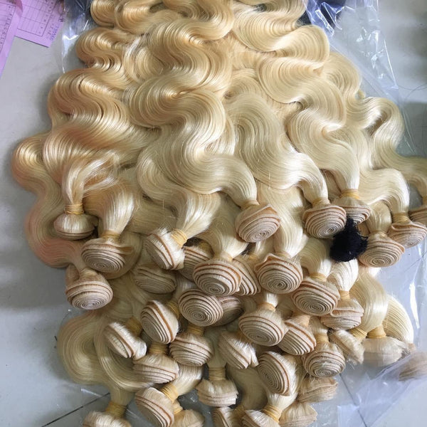 BARBIE BLONDE COLLECTION